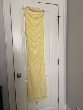 Lucy in the Sky Scarf Lace Maxi Dress - NEW